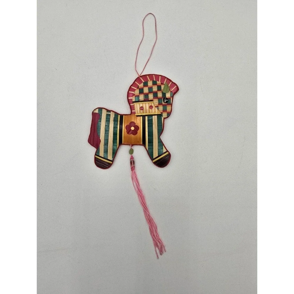 4 Vtg‎ Painted Straw Christmas Ornaments Double Sided Colorful Horse Elephant